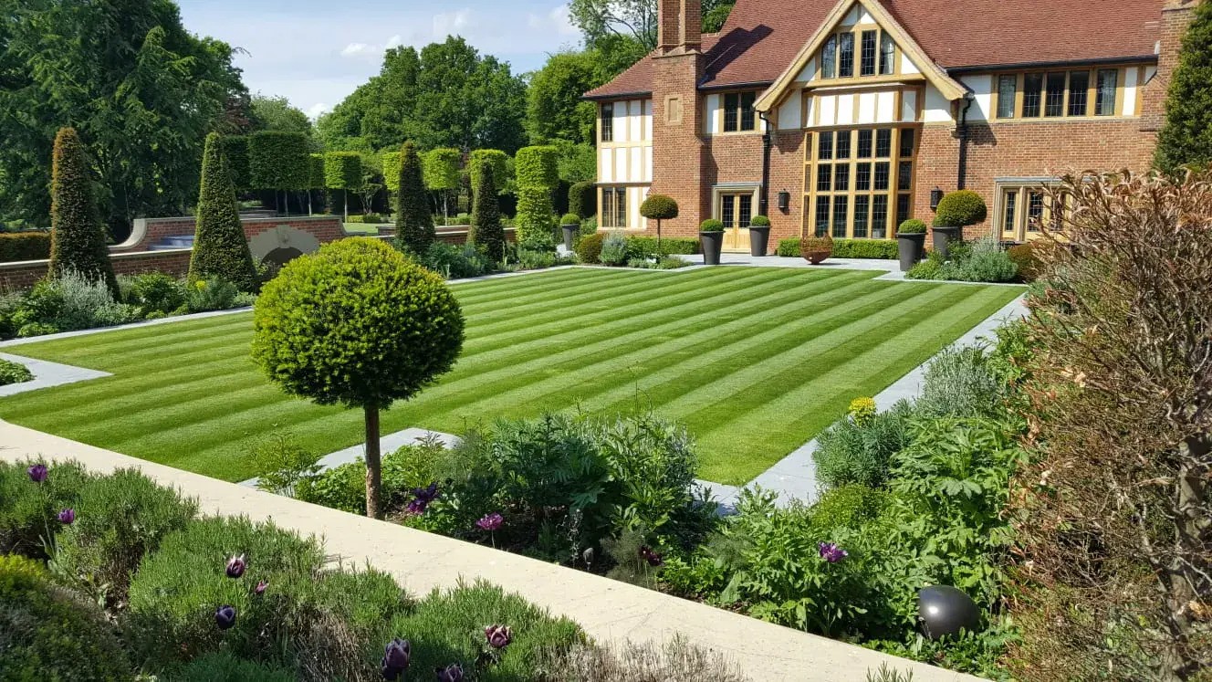 Estate Garden Maintenance Beaconsfield