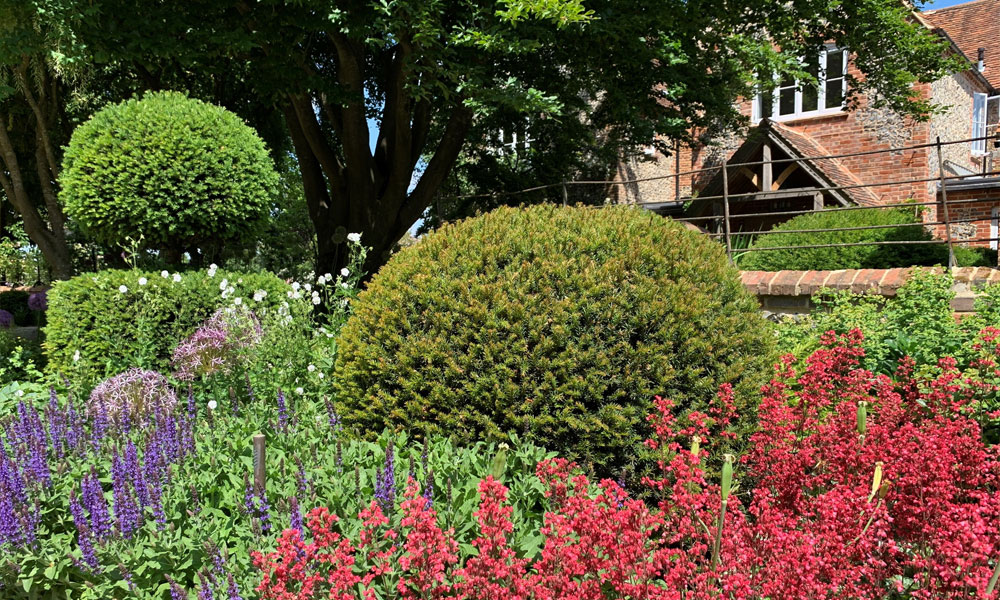 Garden Maintenance in Marlow