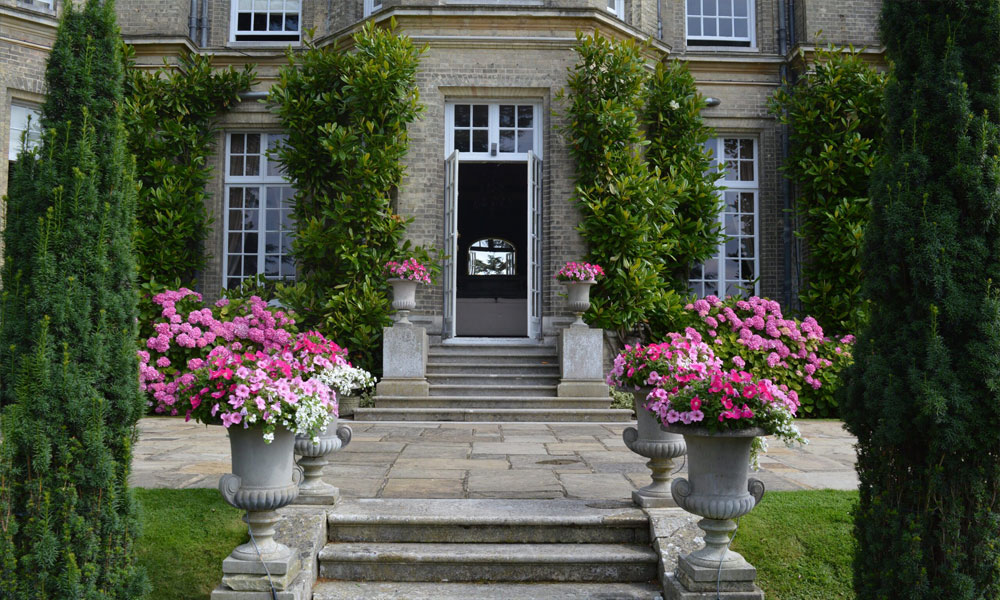 Wedding Venue Commercial Grounds Maintenance